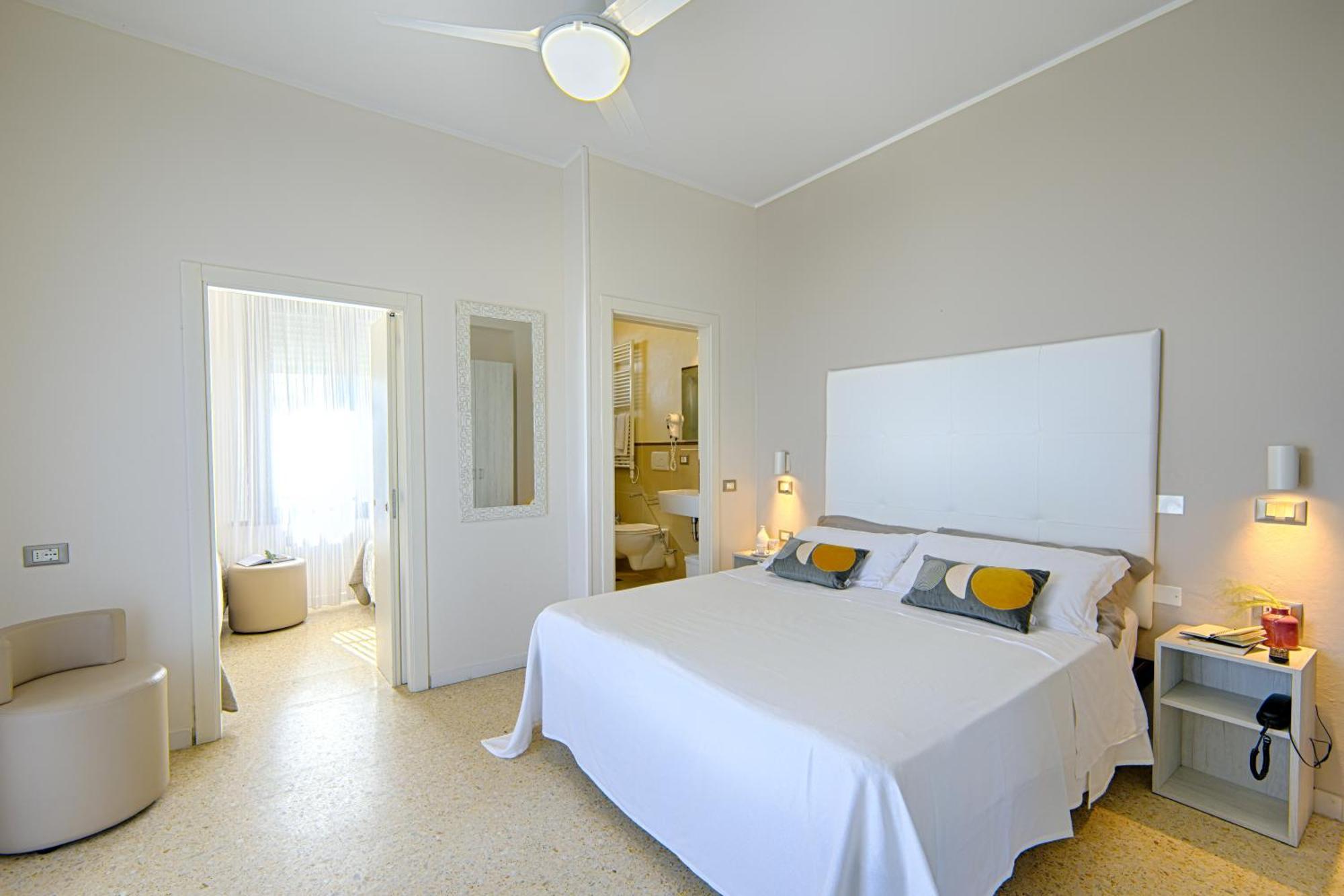 Hotel Deanna Bellaria-Igea Marina Exterior photo