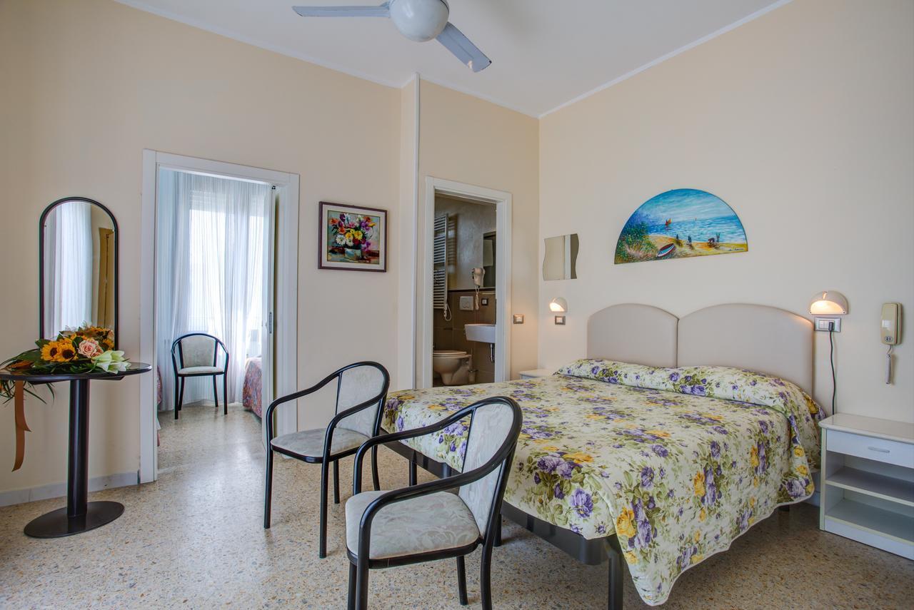 Hotel Deanna Bellaria-Igea Marina Exterior photo
